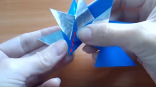  Волшебство своими руками: необычные новогодние игрушки из бумаги и не только